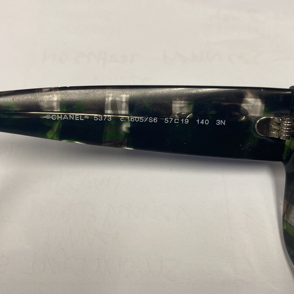 🌟flash sale 🌟Chanel Sunglasses - Picture 5 of 8